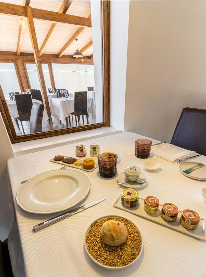 Casa Corsetti - Locanda E Ristorante マジョーネ エクステリア 写真